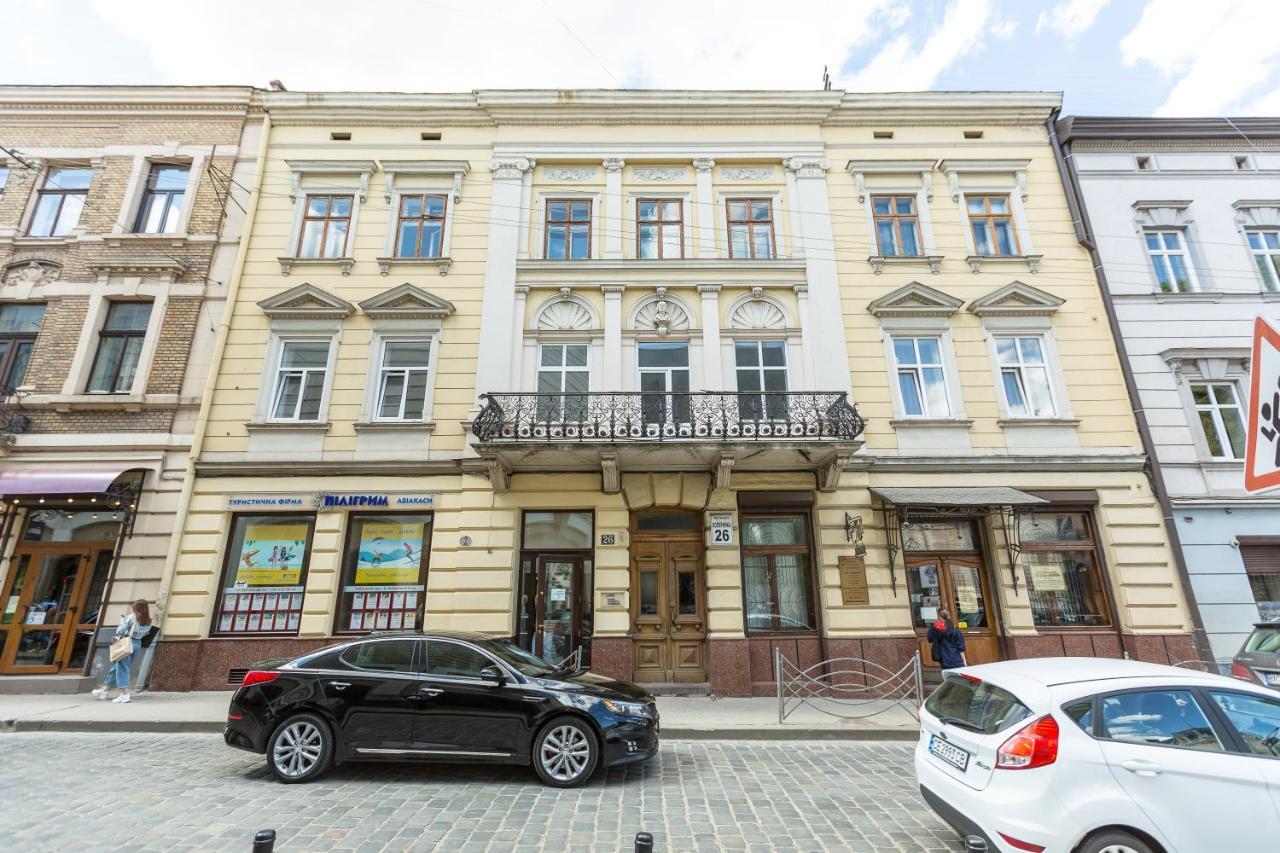 Квартира В Центрі Подобово На Вулиці Коперника 26 Біля Палацу Мистецтв Львов Экстерьер фото